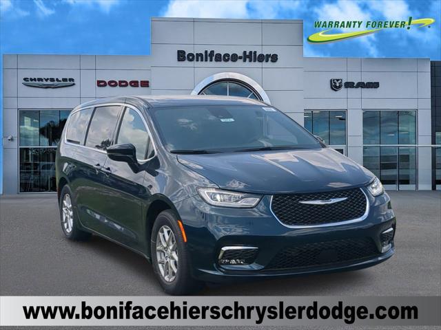2025 Chrysler Pacifica PACIFICA SELECT