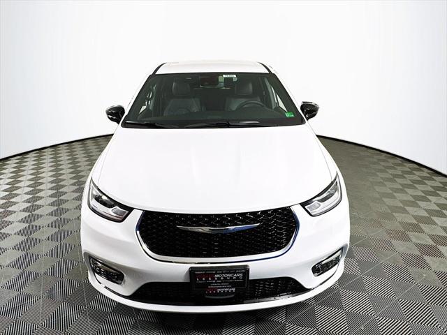 2025 Chrysler Pacifica PACIFICA SELECT