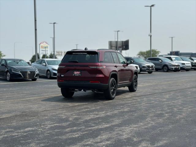 2025 Jeep Grand Cherokee GRAND CHEROKEE ALTITUDE 4X4
