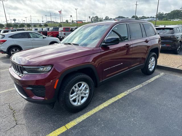 2025 Jeep Grand Cherokee GRAND CHEROKEE LAREDO 4X2