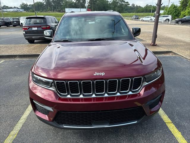 2025 Jeep Grand Cherokee GRAND CHEROKEE LAREDO 4X2