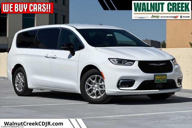 2025 Chrysler Pacifica PACIFICA SELECT