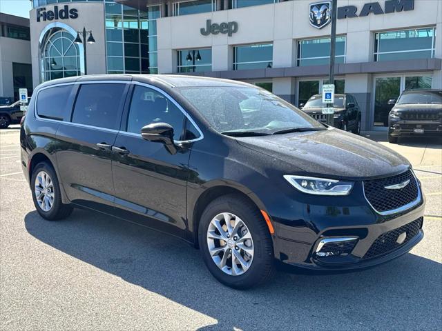 2025 Chrysler Pacifica PACIFICA SELECT AWD