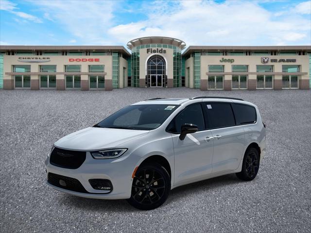 2025 Chrysler Pacifica PACIFICA LIMITED AWD
