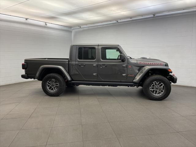 2025 Jeep Gladiator GLADIATOR MOJAVE 4X4
