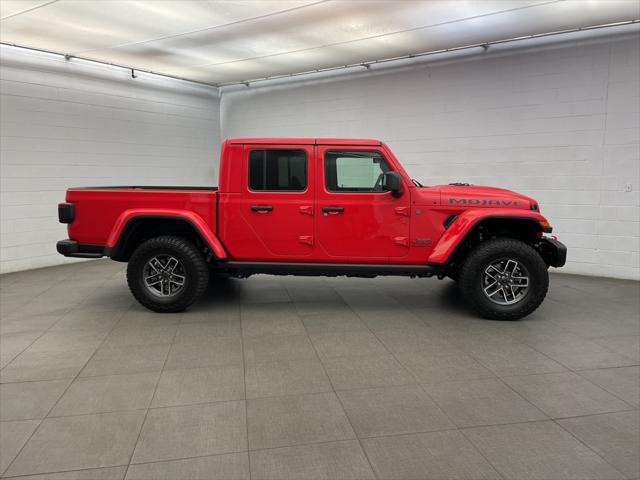 2025 Jeep Gladiator GLADIATOR MOJAVE X 4X4