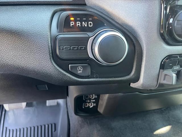 2025 Ram 1500 Tradesman Quad Cab 4x2 64 Box