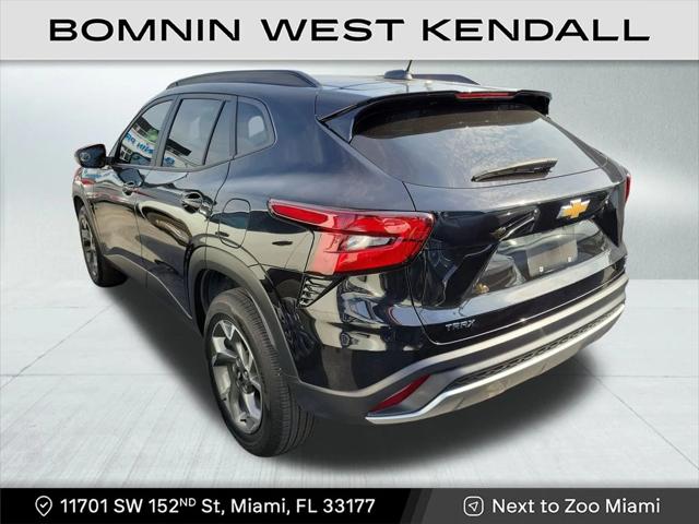 2024 Chevrolet Trax FWD LT