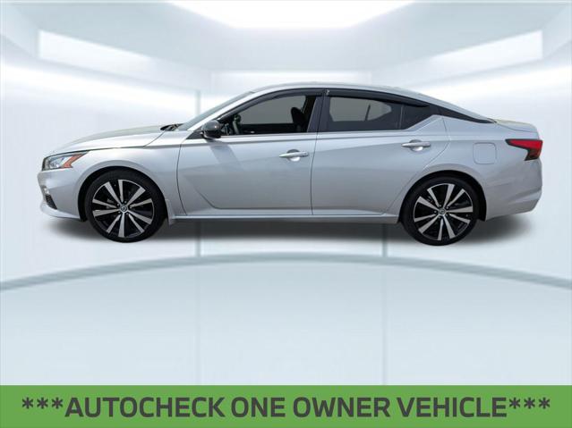 2022 Nissan Altima SR FWD