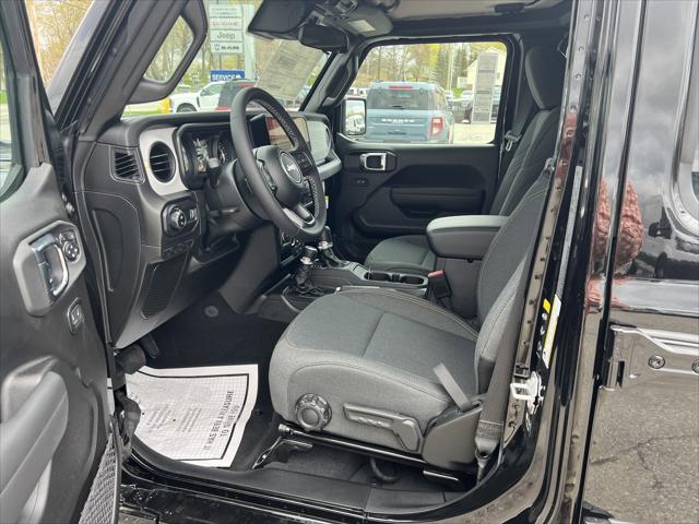 2025 Jeep Gladiator GLADIATOR SPORT S 4X4
