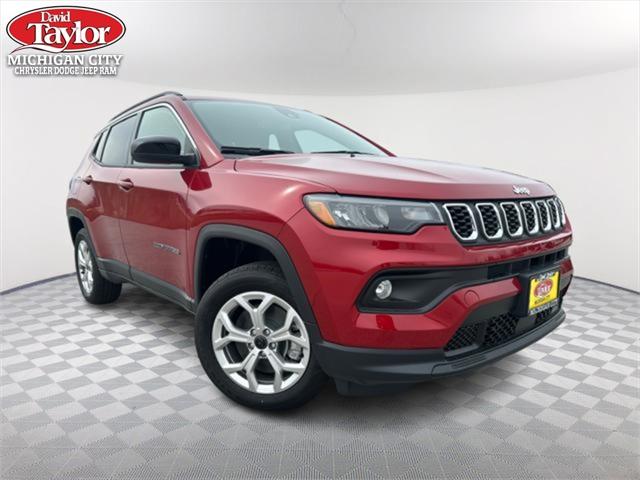 2025 Jeep Compass COMPASS LATITUDE 4X4