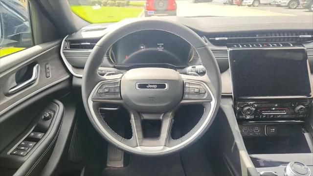 2025 Jeep Grand Cherokee L Limited 4x4