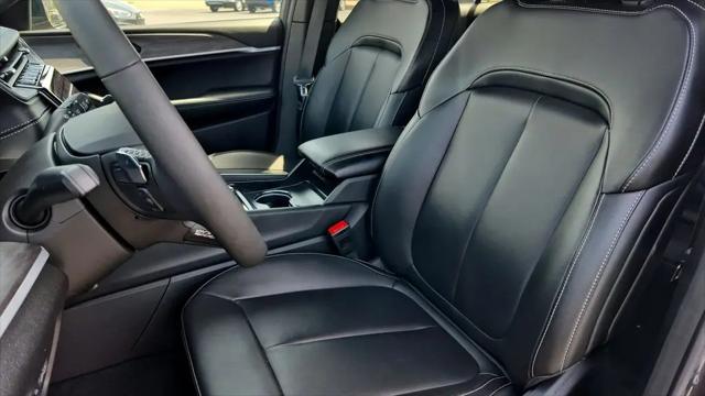 2025 Jeep Grand Cherokee L Limited 4x4