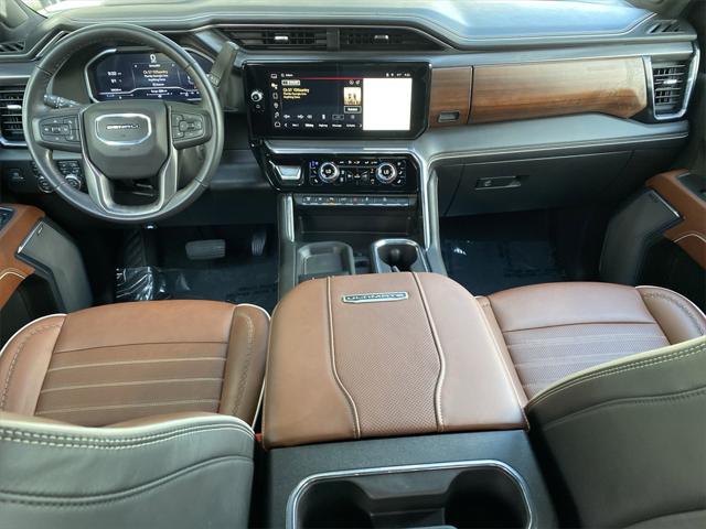 2024 GMC Sierra 2500HD 4WD Crew Cab Standard Bed Denali Ultimate