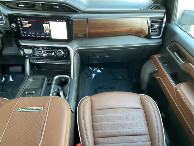 2024 GMC Sierra 2500HD 4WD Crew Cab Standard Bed Denali Ultimate