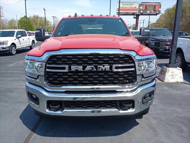 2024 RAM 3500 Big Horn Crew Cab 4x4 8 Box