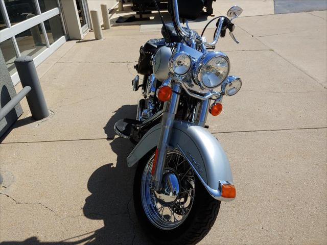 2015 Harley-Davidson Heritage Softail Classic Base