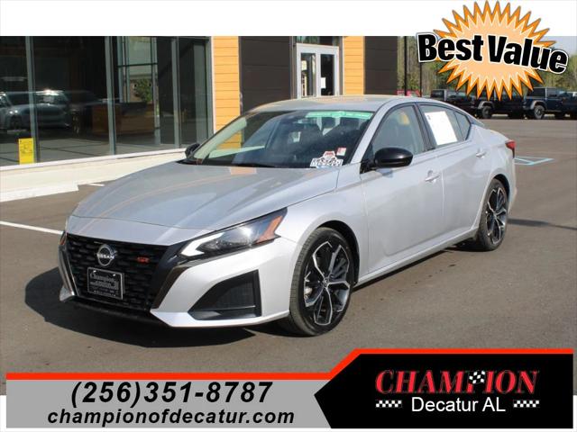 2023 Nissan Altima SR FWD