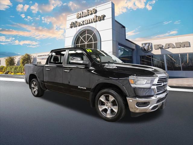 2019 RAM 1500 Laramie Crew Cab 4x4 57 Box 2019 RAM 1500 Laramie Crew Cab 4x4 57 Box