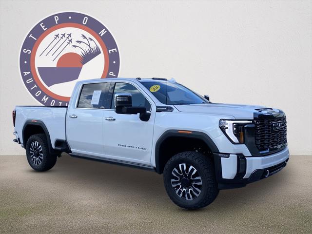 2024 GMC Sierra 2500HD 4WD Crew Cab Standard Bed Denali Ultimate