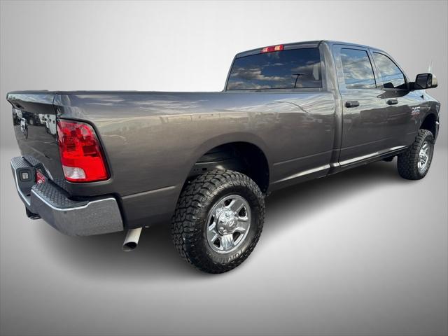 2018 RAM 2500 Tradesman Crew Cab 4x4 8 Box