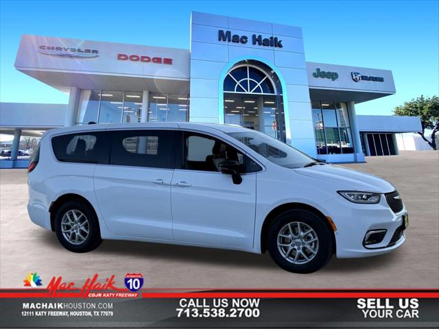 2025 Chrysler Pacifica PACIFICA SELECT