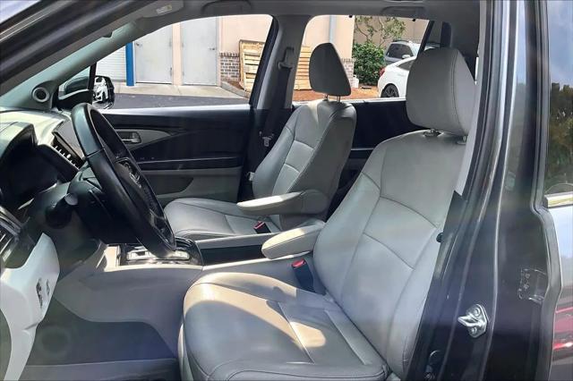 2020 Honda Pilot AWD Touring 8 Passenger