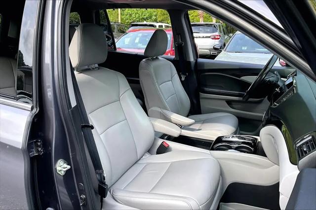 2020 Honda Pilot AWD Touring 8 Passenger