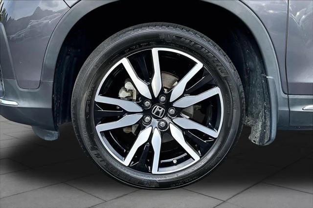 2020 Honda Pilot AWD Touring 8 Passenger