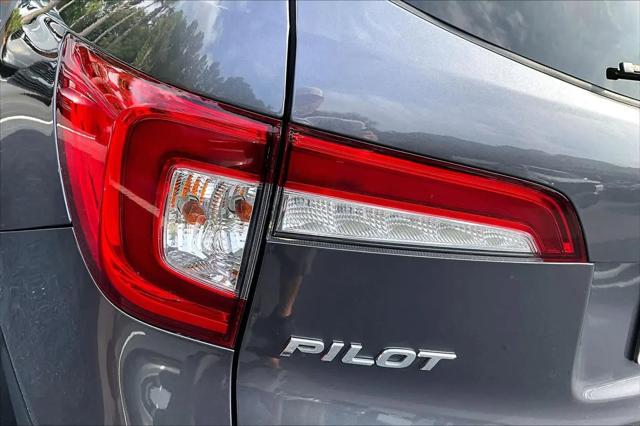 2020 Honda Pilot AWD Touring 8 Passenger