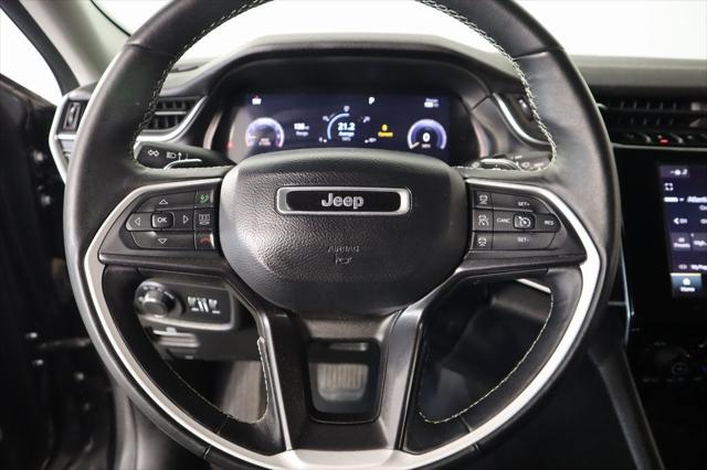2022 Jeep Grand Cherokee L Laredo 4x4