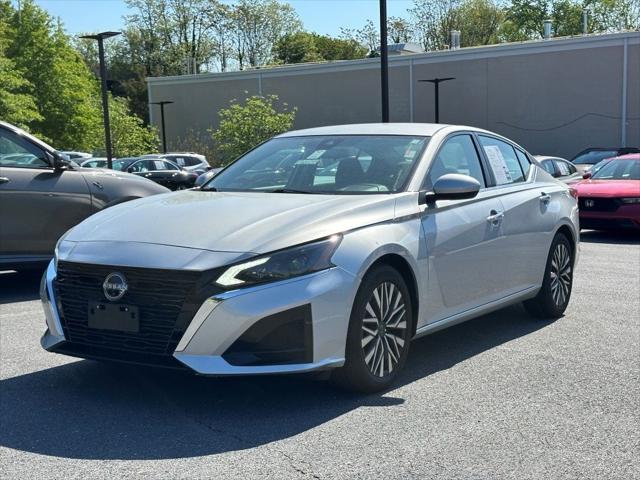 2023 Nissan Altima SV FWD