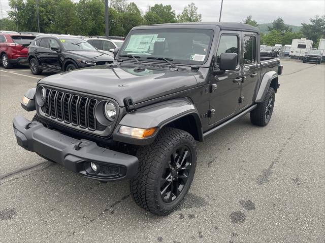 2025 Jeep Gladiator GLADIATOR NIGHTHAWK 4X4 2025 Jeep Gladiator GLADIATOR NIGHTHAWK 4X4