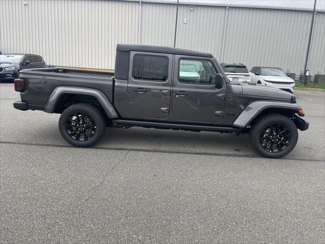2025 Jeep Gladiator GLADIATOR NIGHTHAWK 4X4 2025 Jeep Gladiator GLADIATOR NIGHTHAWK 4X4