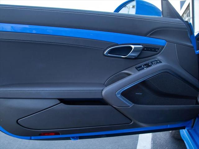 2025 Porsche 718 Cayman S