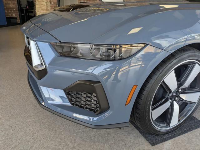 2025 Ford Mustang GT Premium Fastback