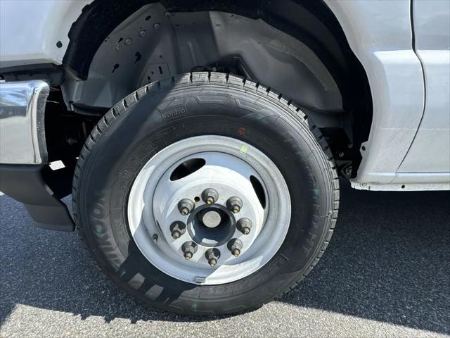 2026 Ford E-450 Cutaway E-Series Cutaway