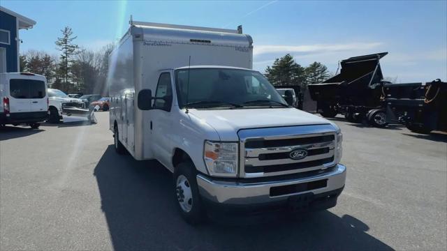 2026 Ford E-450 Cutaway E-Series Cutaway