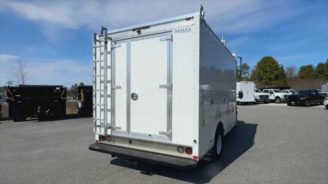 2026 Ford E-450 Cutaway E-Series Cutaway