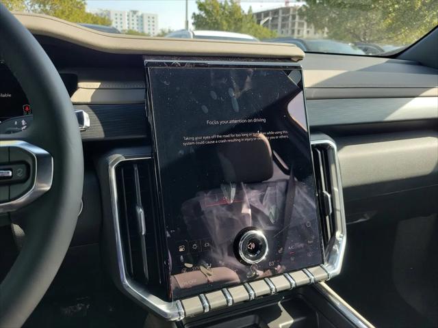2025 GMC Acadia FWD Elevation