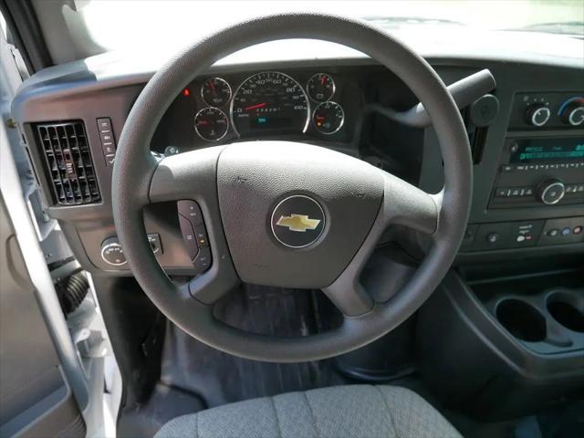 2025 Chevrolet Express Cutaway Work Van