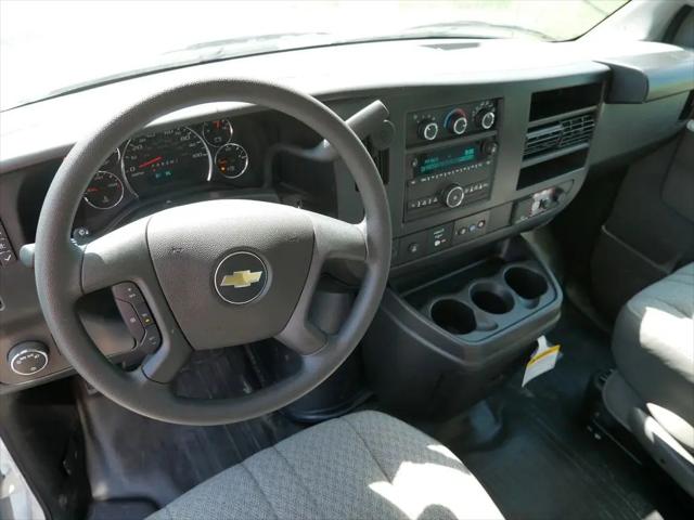 2025 Chevrolet Express Cutaway Work Van