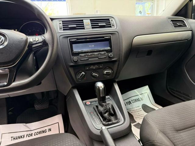 2015 Volkswagen Jetta 1.8T SE