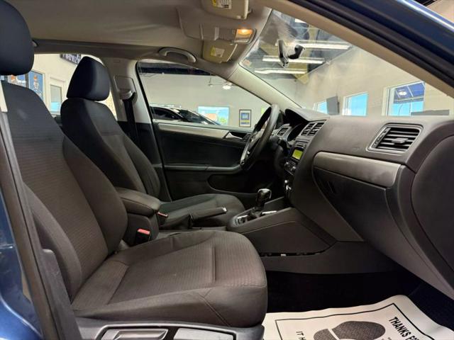 2015 Volkswagen Jetta 1.8T SE
