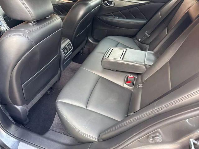 2015 INFINITI Q50 Premium