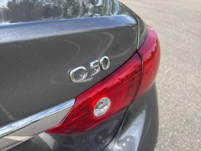 2015 INFINITI Q50 Premium