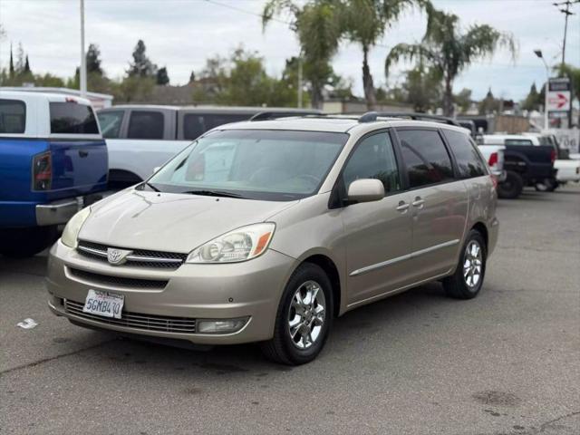 2004 Toyota Sienna XLE