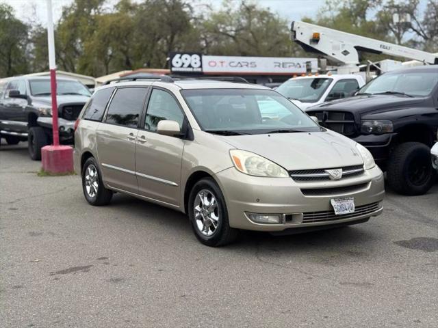 2004 Toyota Sienna XLE