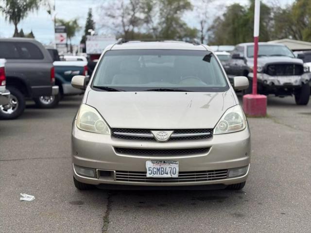 2004 Toyota Sienna XLE