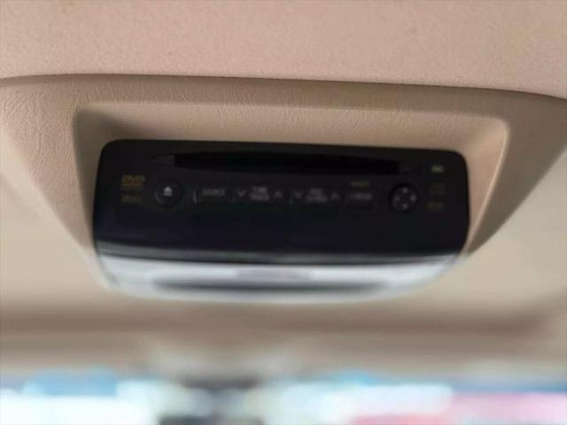 2004 Toyota Sienna XLE